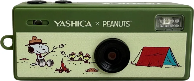 C mara Foto Yashica Funtastic Keychain Peanuts 1